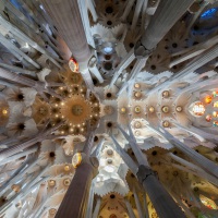 Sagrada Familia, Barcelona, Aufnahmedetails => Canon EOS 5D Mark II | f7,1 | 16mm | Iso 400 | 0.05s