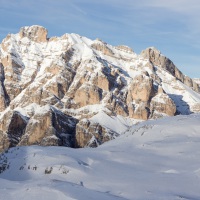 Südtirol, Skiabfahrt unterhalb vom Lagazuoi 