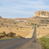 Januar, Drakensberge bei Clarens, Canon EOS R6m2, 105mm, f9, Iso 400/strong>