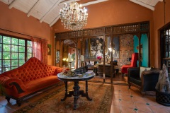 Empfangscouch in der Rezeption, Timamoon Lodge